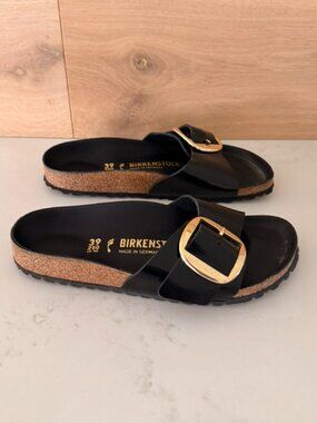 Birkenstock Madrid Big Buckle Black Gold Sandals Women’s EU 39 US 8-8.5